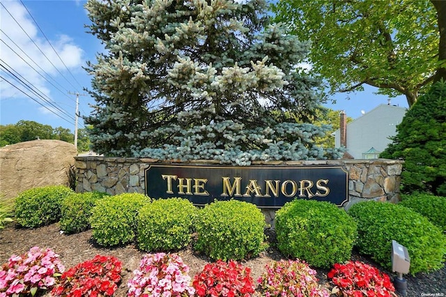 65 Manors Dr, Jericho, NY 11753 - photo 24