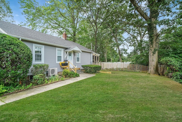 52 Mc Cue Ln, Babylon, NY 11702 - view of yard