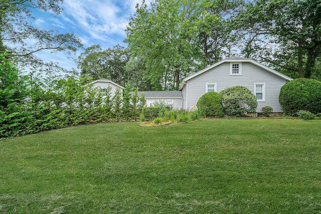 52 Mc Cue Ln, Babylon, NY 11702 - view of grassy yard
