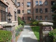 292 Main St Unit 4C, White Plains, NY 10601 - view of apartment building / complex