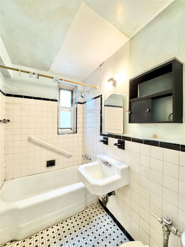 83-37 Saint James Ave Unit 3S, Elmhurst, NY 11373 - photo 6