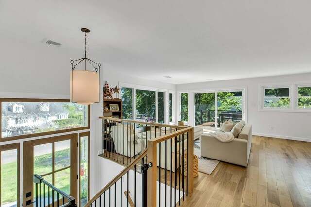 14 Tudor Dr, Northport, NY 11768 - photo 3