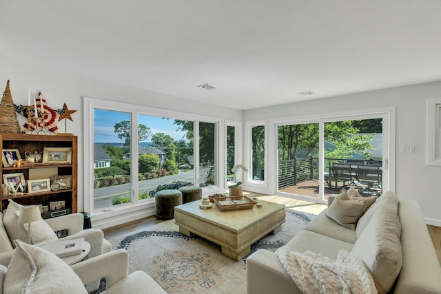 14 Tudor Dr, Northport, NY 11768 - photo 4