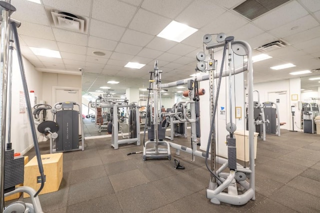 55 Wall St Unit 610, New York Manhattan, NY 10005 - workout area with a paneled ceiling