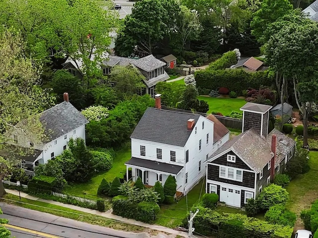 352 Main St, Sag Harbor, NY 11963 - drone / aerial view