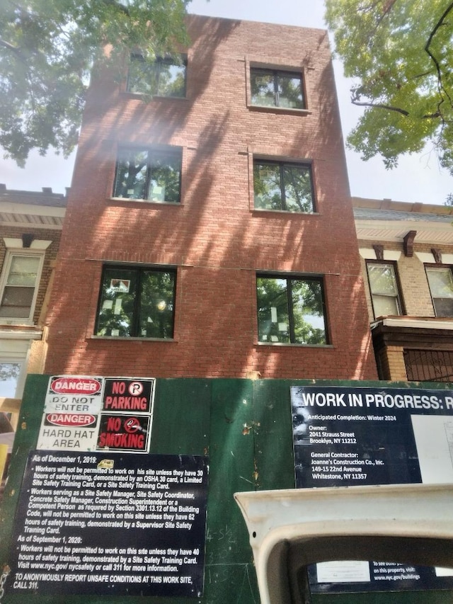 2041 Strauss St, Brooklyn, NY 11212 - view of property