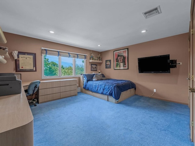 2000 Lake End Rd, Merrick, NY 11566 - carpeted bedroom featuring recessed lighting and an office area