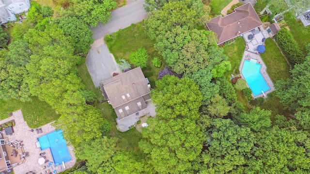 35 Stratford Ave, Dix Hills, NY 11746 - aerial overview of property's location with a pool