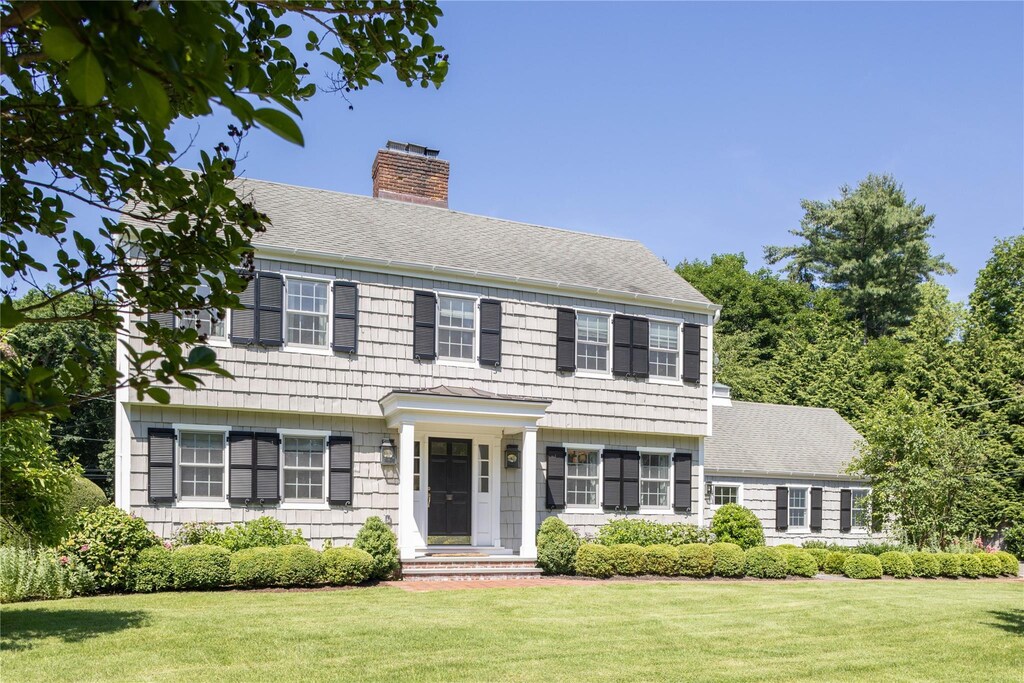 6 Meadow Pl, Lattingtown, NY 11560 - photo 1