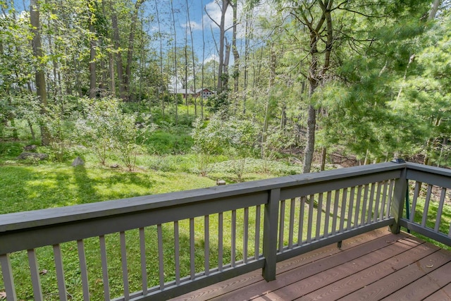623 Heritage Hls Unit B, Somers, NY 10589 - wooden deck with a lawn