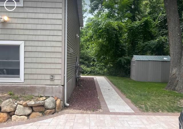 35 Woodchuck Ln, East Setauket, NY 11733 - photo 2