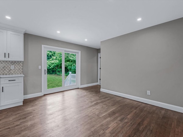 25 Riverdale Ave, Oakdale, NY 11769 - photo 11
