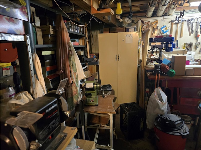 27 Leo Ln, Deer Park, NY 11729 - view of unfinished basement