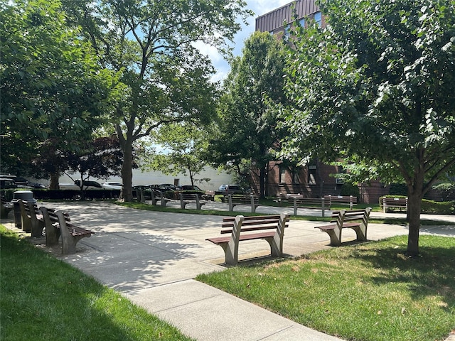 2190 Brigham St Unit 4B, Brooklyn, NY 11229 - surrounding community featuring a lawn