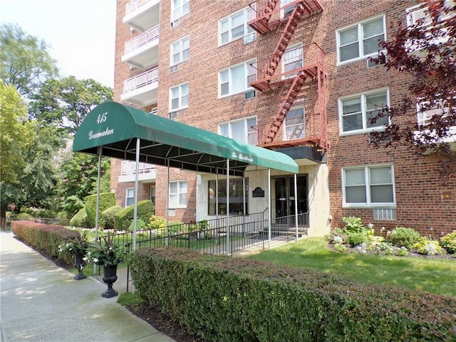 415 Gramatan Ave Unit 3E, Mount Vernon, NY 10552 - photo 18