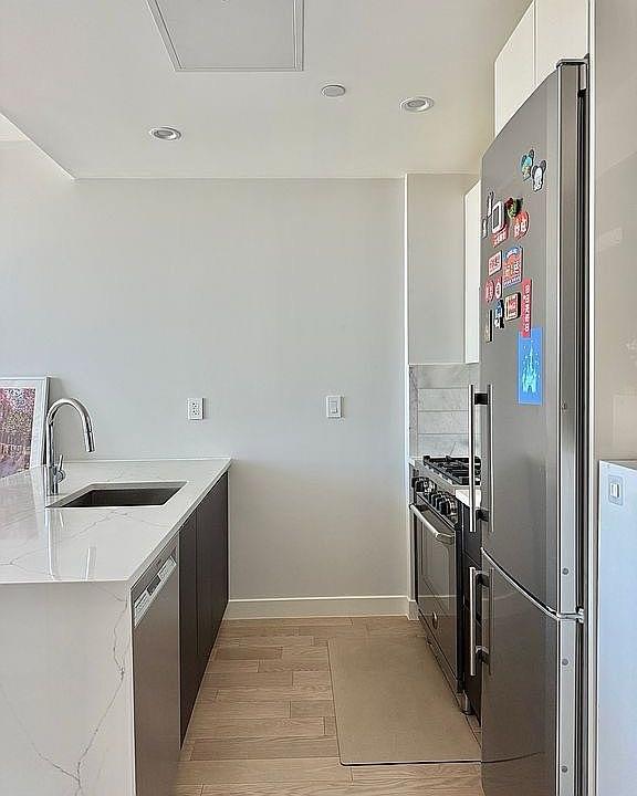 44-15 College Point Blvd Unit 3F, Flushing, NY 11355 - photo 2