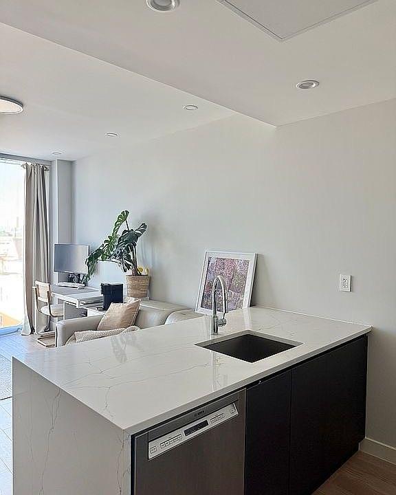 44-15 College Point Blvd Unit 3F, Flushing, NY 11355 - photo 6