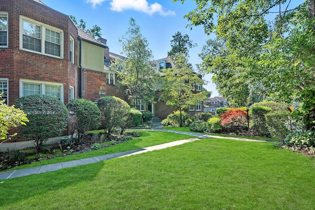 52 Underhill Rd Unit 2B, Scarsdale, NY 10583 - photo 3