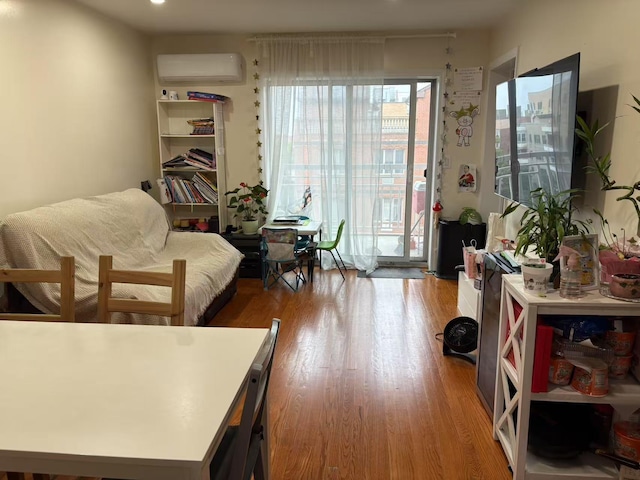 14031 Cherry Ave Unit 6B, Flushing, NY 11355 - photo 3