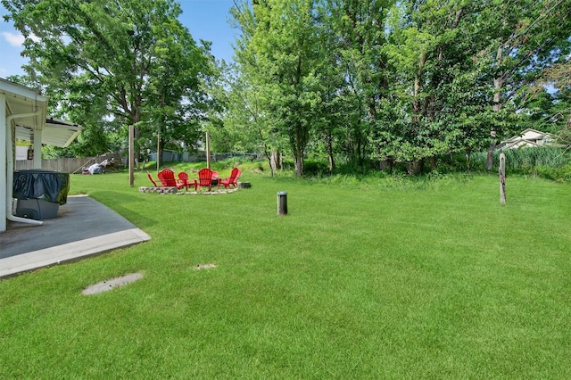 12 Lake Region Blvd, Monroe, NY 10950 - view of yard with a patio
