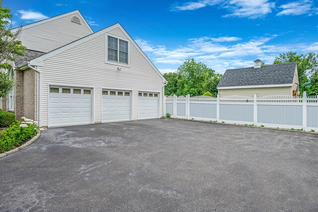 30 Miller Farms Dr, Miller Place, NY 11764 - photo 37
