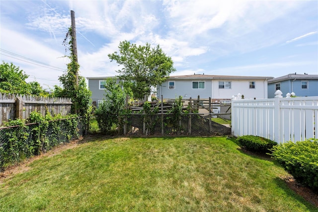 568 Bch 65th St, Arverne, NY 11692 - photo 11