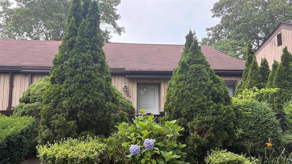94 Strathmore Gate Dr, Stony Brook, NY 11790 - photo 1