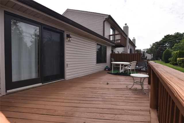 19 Stanford Ct Unit 19, Wantagh, NY 11793 - wooden deck with outdoor dining area
