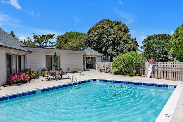9 Captains Walk E, Bay Shore, NY 11706 - community pool with a patio area