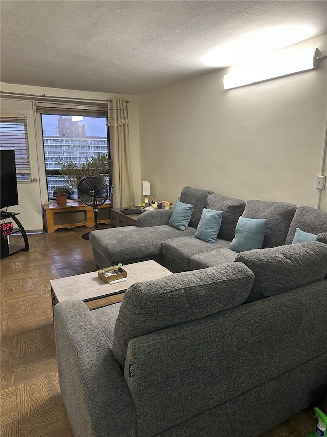 61-15 98th St Unit 16H, Rego Park, NY 11374 - photo 5