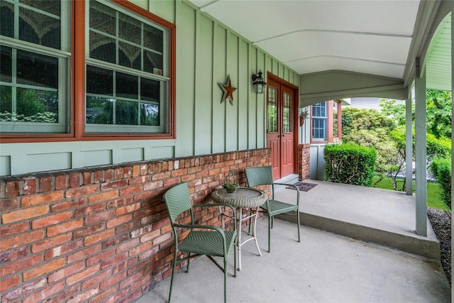 29 Cardinal Ln, Hauppauge, NY 11788 - view of porch