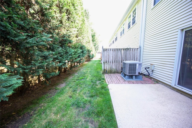 78 Stratford Grn, Farmingdale, NY 11735 - photo 7