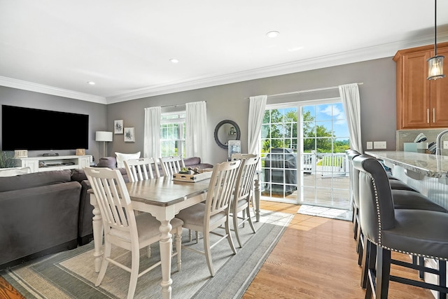 4 Brianna Ln, Yorktown Heights, NY 10598 - dining room featuring crown molding, recessed lighting, and light wood-style floors