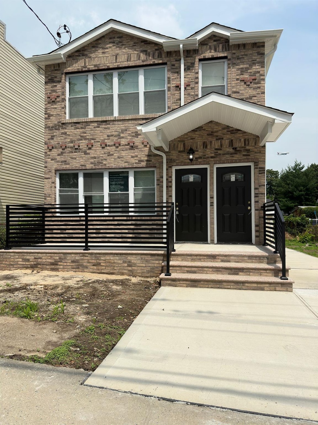 330 Taylor Ave, Bronx, NY 10473 - photo 1