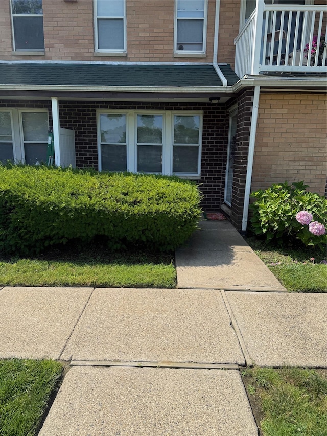 93 Artist Lake Dr, Middle Island, NY 11953 - photo 1