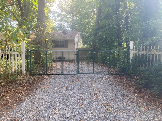 46 Violet Rd, Rocky Point, NY 11778 - view of gate