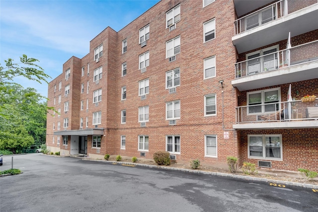 510 Midland Ave Unit 3L, Yonkers, NY 10704 - photo 1