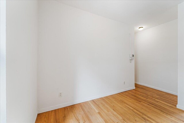 2137 33rd St Unit 3D, Astoria, NY 11105 - photo 2