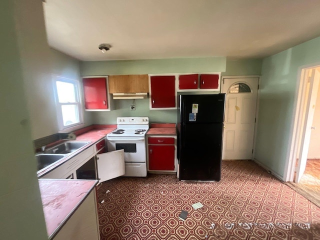 625 Edwards St Unit A, Westhampton Beach, NY 11978 - kitchen with freestanding refrigerator, electric range, and under cabinet range hood