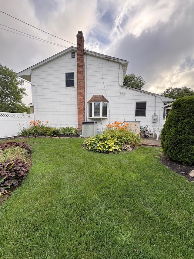 147 Wayne St, Hauppauge, NY 11788 - photo 5
