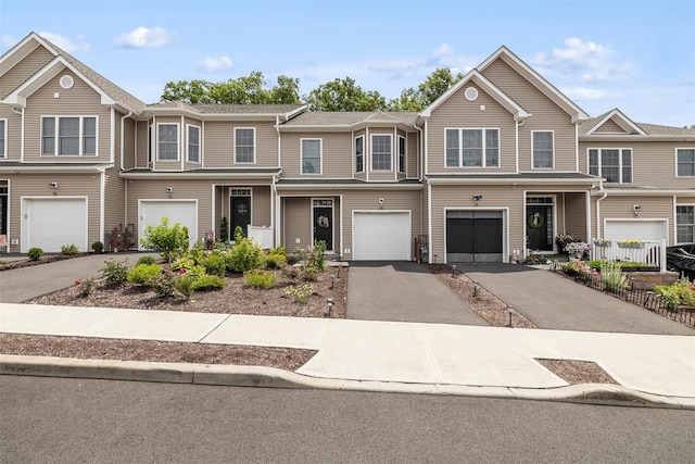 28 Pinto Rd W, Middletown, NY 10941 - multi unit property with driveway and a garage