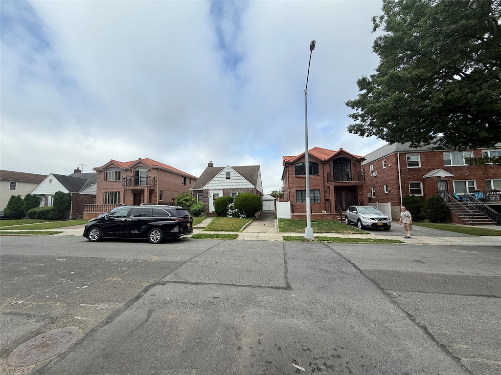 35-16 203rd St, Bayside, NY 11361 - photo 4