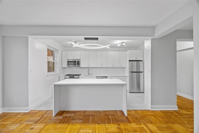 220 Pelham Rd Unit 4P, New Rochelle, NY 10805 - photo 1