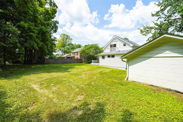 22 Tompkins Ave, Beacon, NY 12508 - view of yard