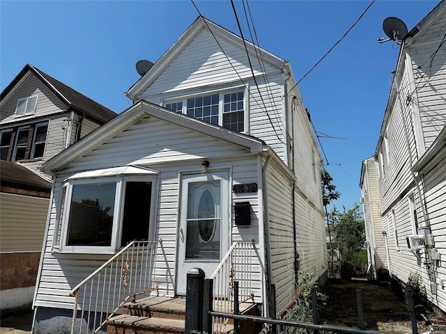 11018 Union Hall St, Jamaica, NY 11433 - photo 3