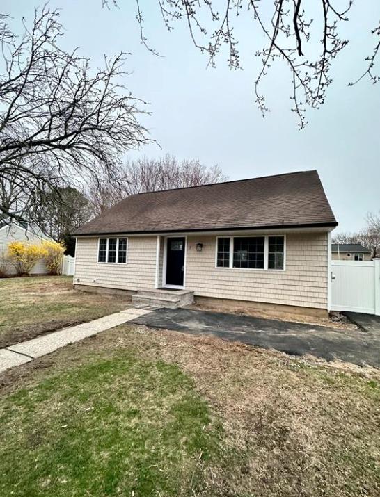7 Highview Ln, Ridge, NY 11961 - view of front facade