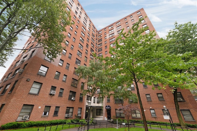 99-72 66th Rd Unit 5B, Rego Park, NY 11374 - photo 1