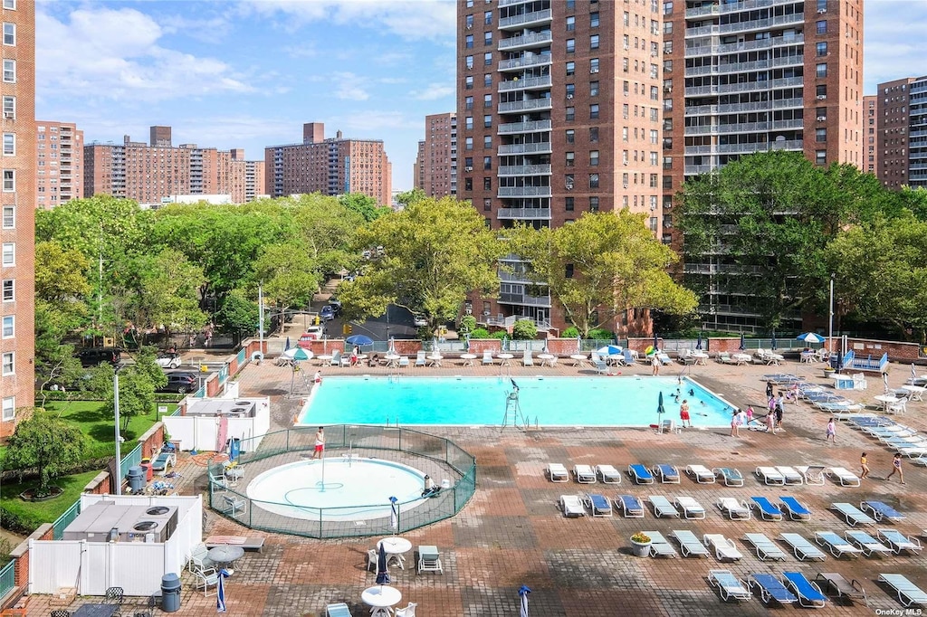 61-15 97th St Unit 12H, Rego Park, NY 11374 - photo 2