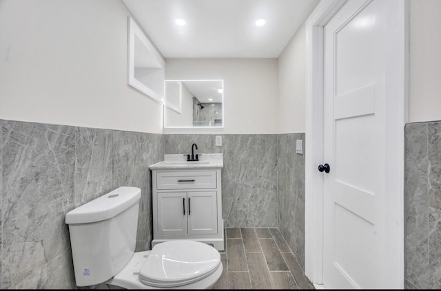 17 Banbury Ct, Amityville, NY 11701 - photo 25
