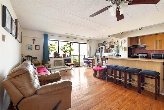 3520 147th St Unit 8C, Flushing, NY 11354 - photo 3